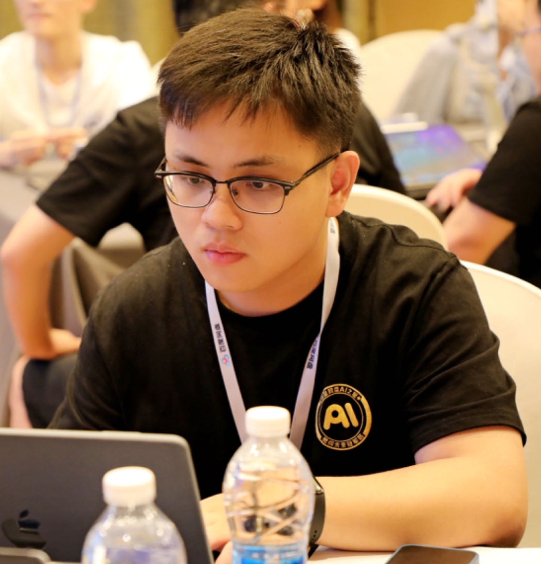 Wenbin Zou
